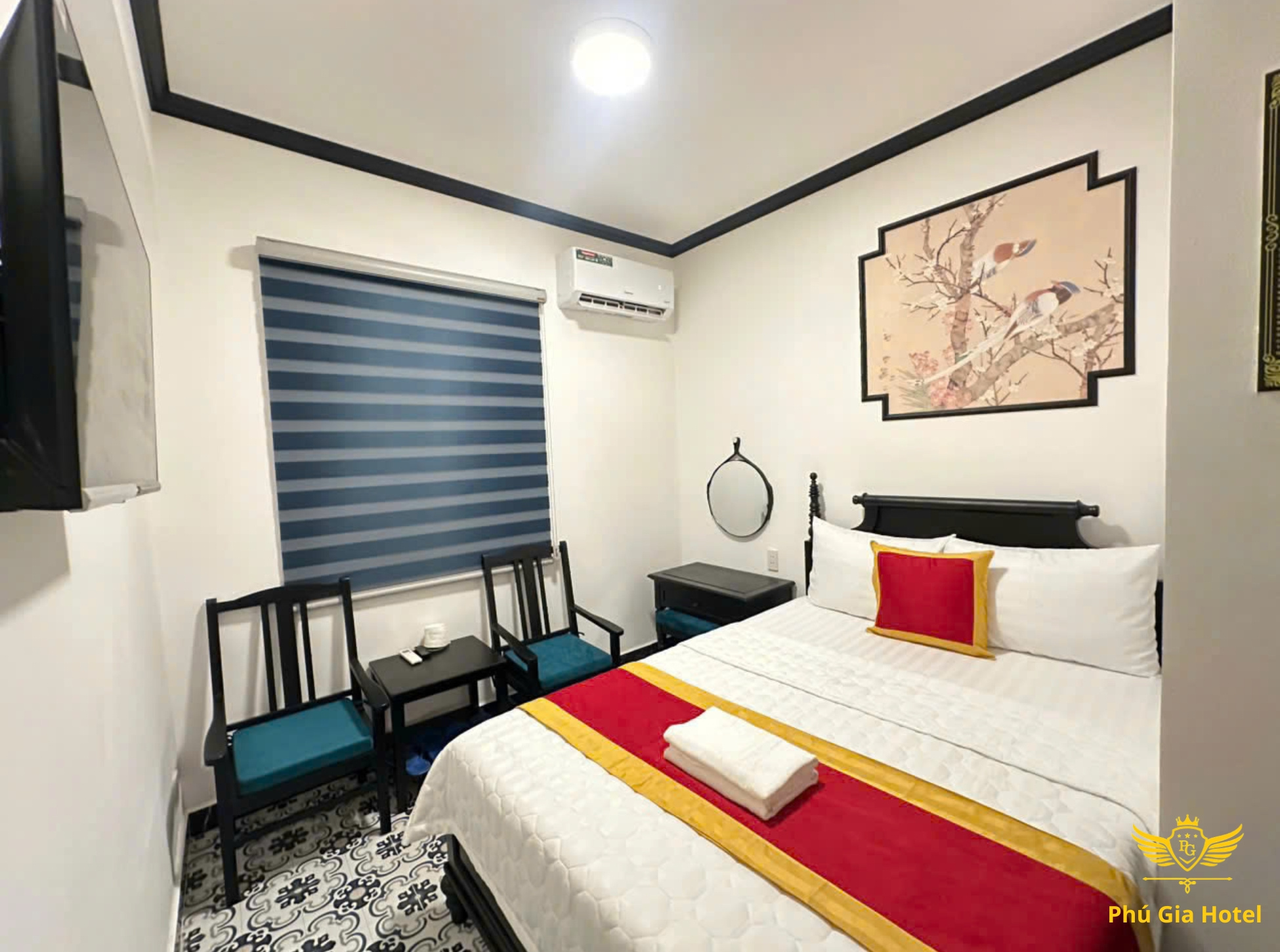 Phú Gia Hotel 9